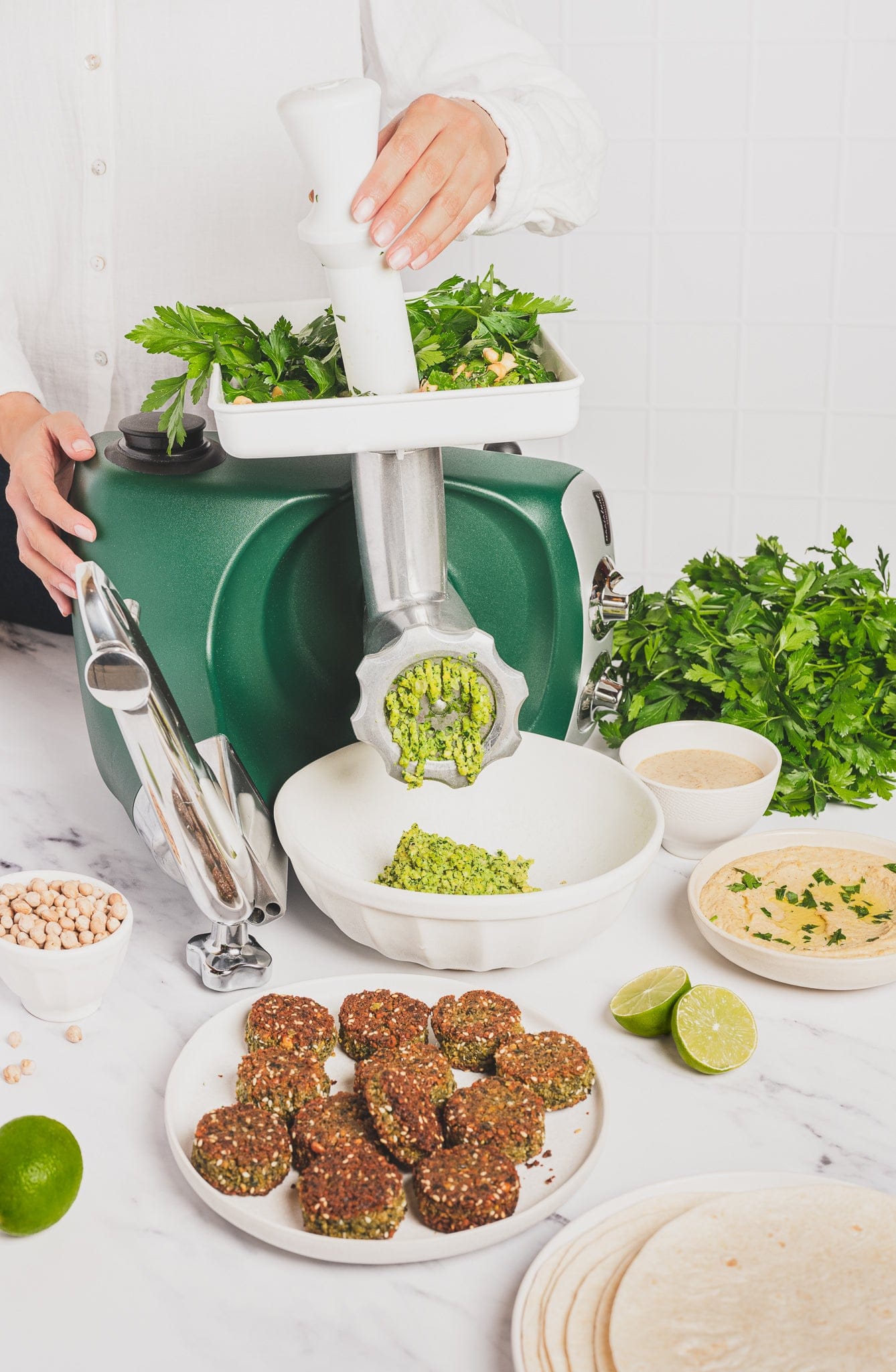 Electrical Appliances Ankarsrum Deluxe Package Add-On, Original Assistent Stand Mixer Attachment with Meat Mincer, Juicer and Blender