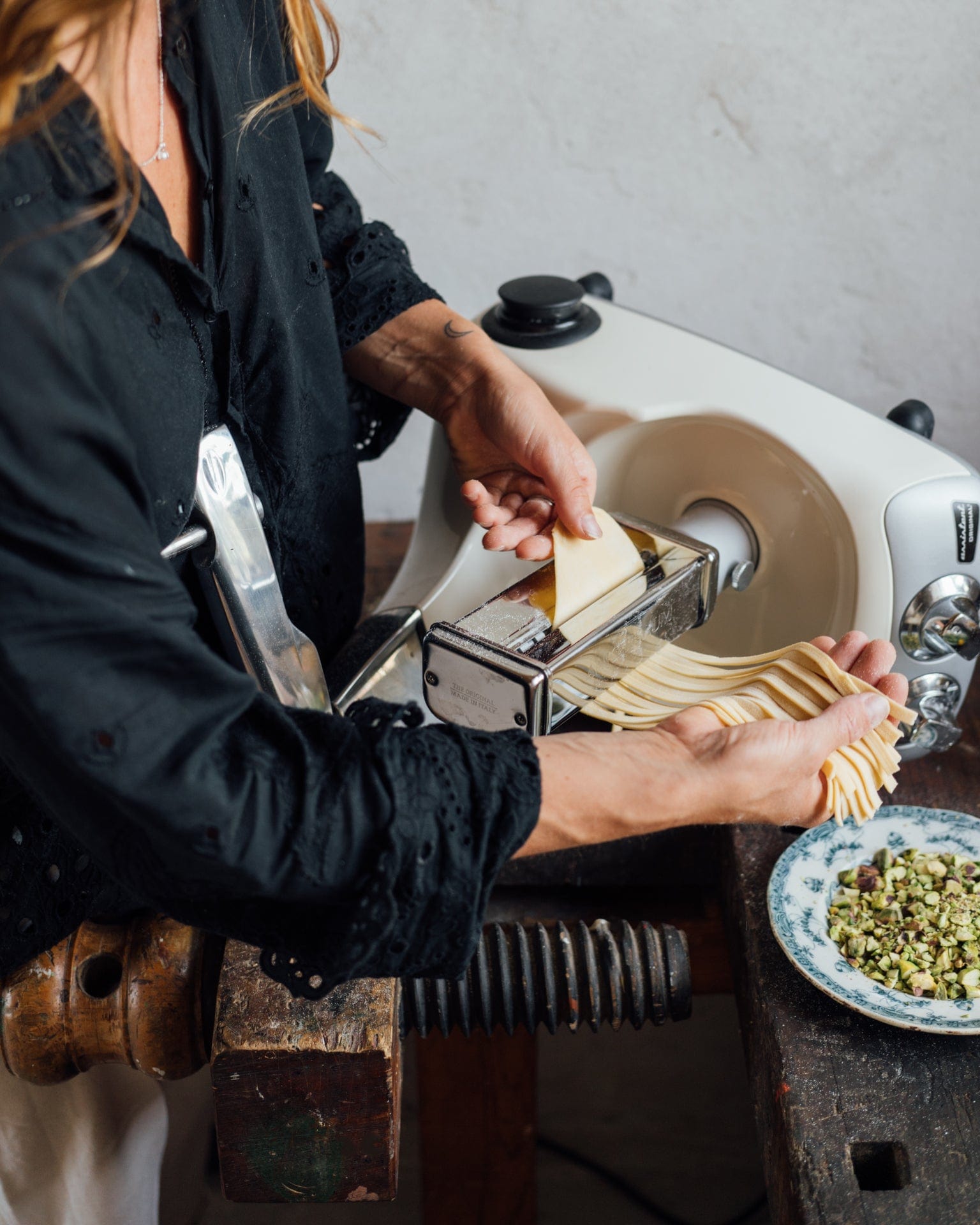 Electrical Appliances Ankarsrum Pasta Bundle (Lasagna Roller & Fettucine Cutter) - Original Assistent Stand Mixer Attachments for AKM6230