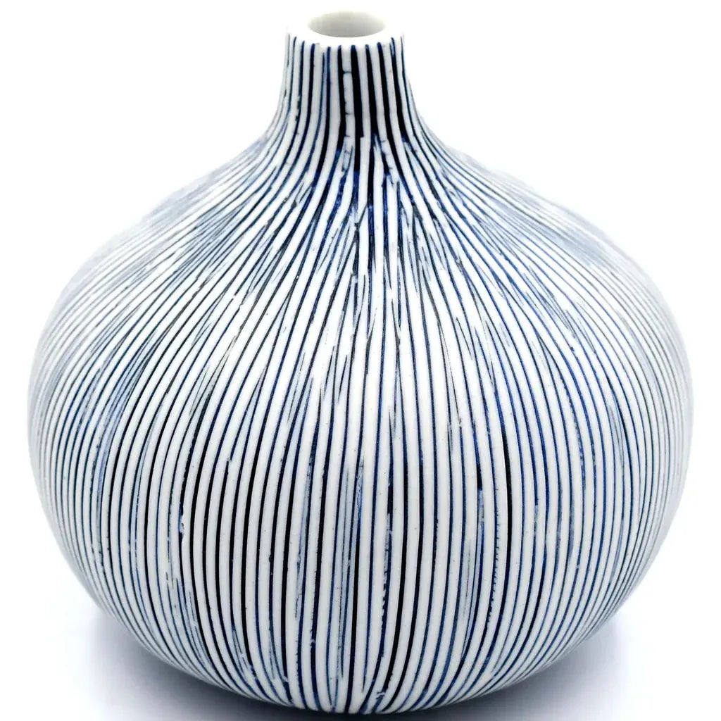 Tabletop Art Floral Vase, Congo