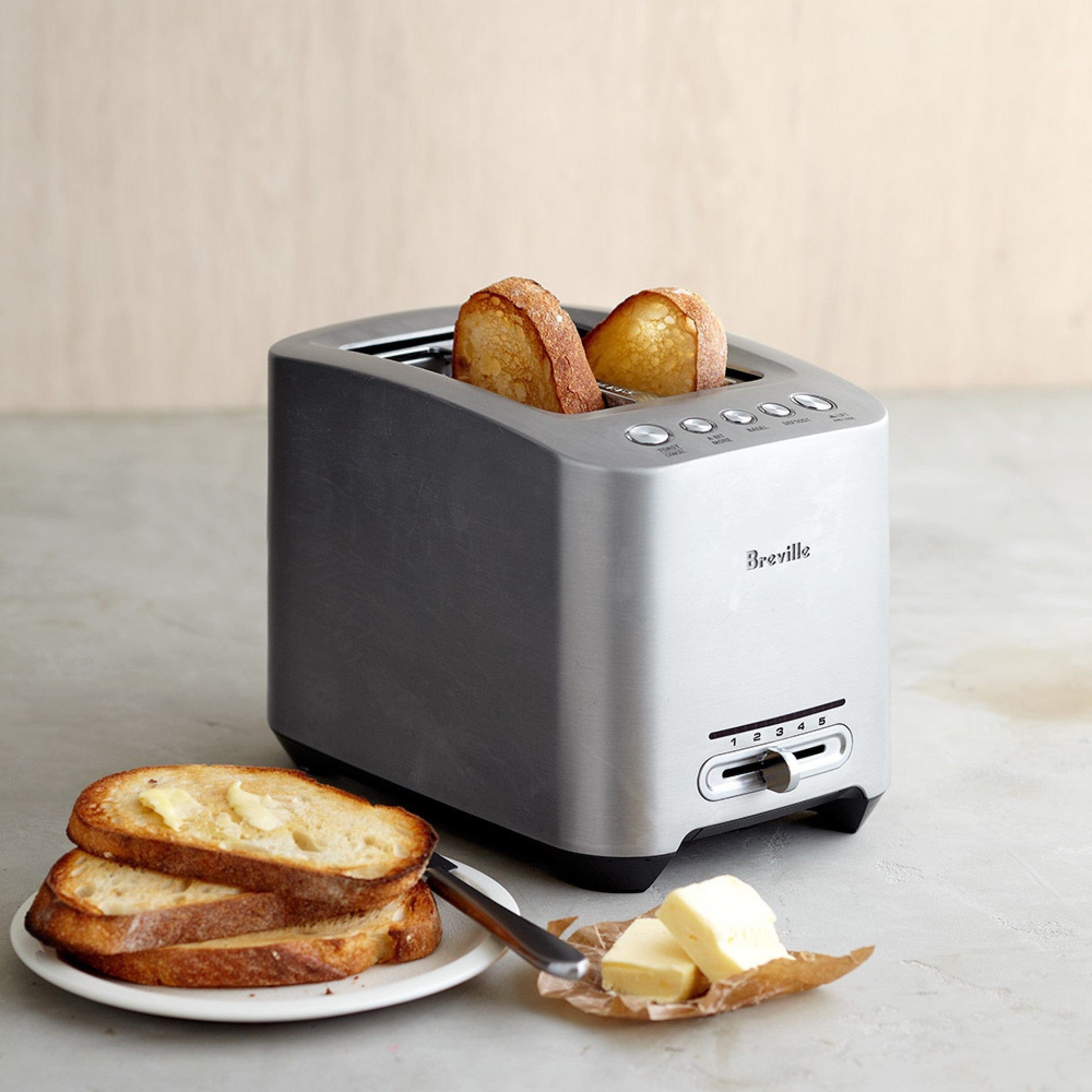 Electrical Appliances Breville Die-Cast 2 Slot Smart Toaster