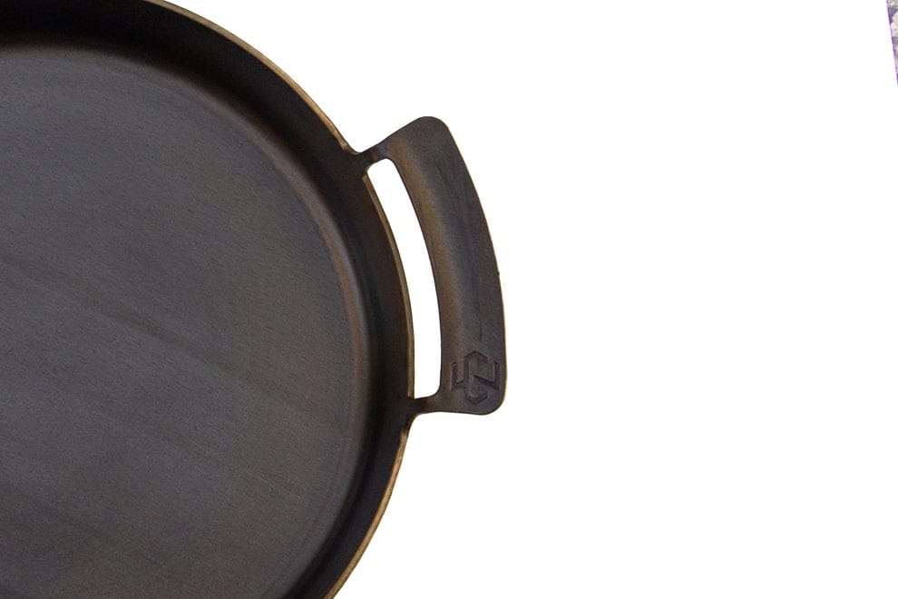 Cookware Cast-A-Way Carbon Pioneer Pan, 10" & 12"