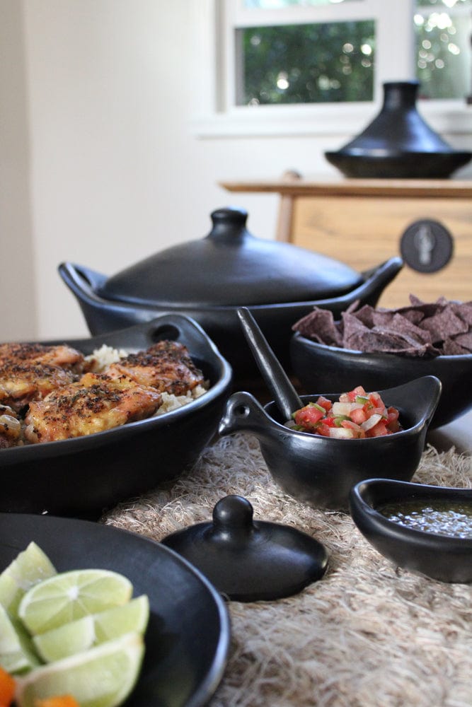 Chamba Cookware Chamba Hen Salsa Dish w/ Spoon