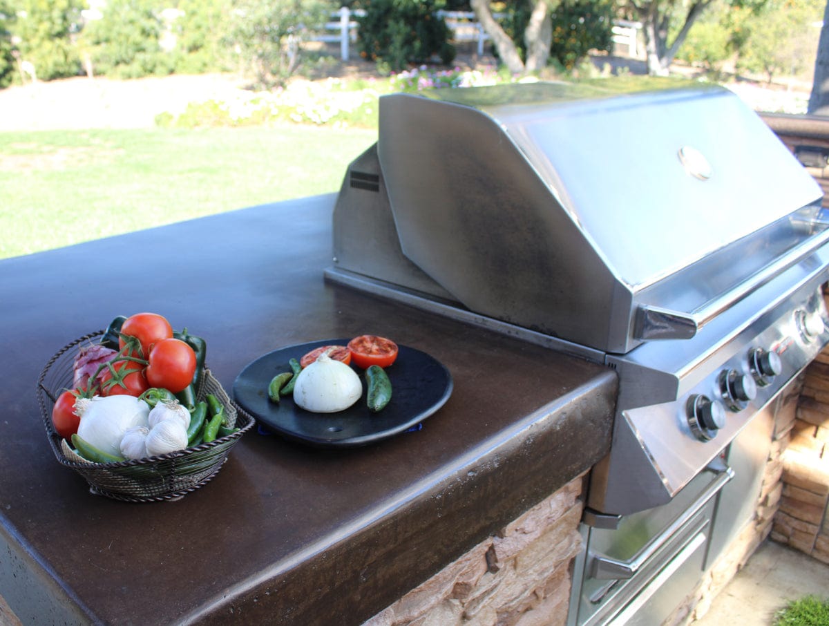 Chamba Cookware Authentic Chamba Comal - Black Clay Concave Griddle for Heating Tortillas and Roasting Veggies  - Stovetop & Oven Safe – Handmade in Colombia