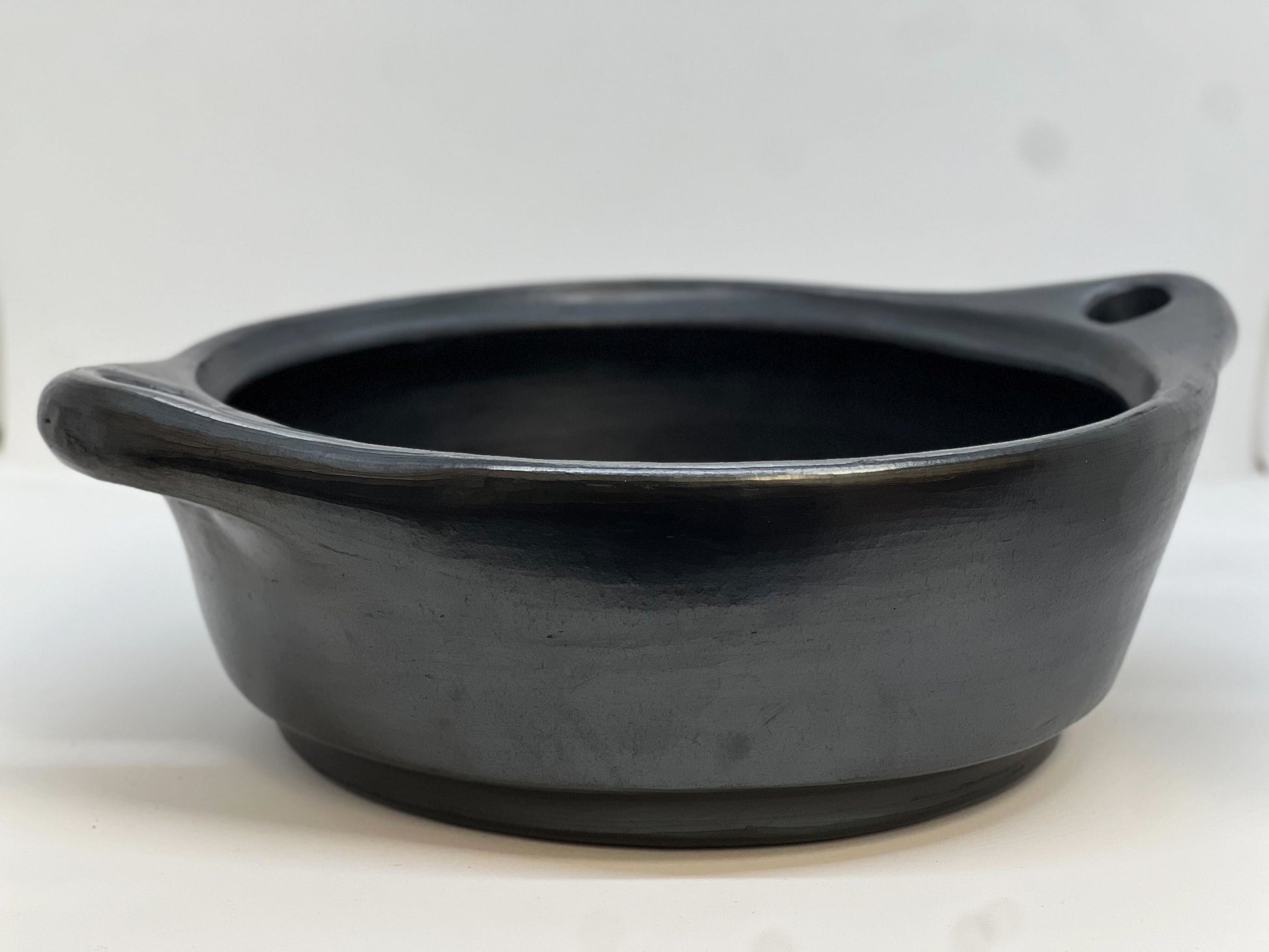 Chamba Cookware Authentic Chamba Casserole - Elegant, All-Natural Black Clay Casserole for Braising, Baking and Serving Paella, Stews and More- Stovetop & Oven Safe – Handmade in Colombia