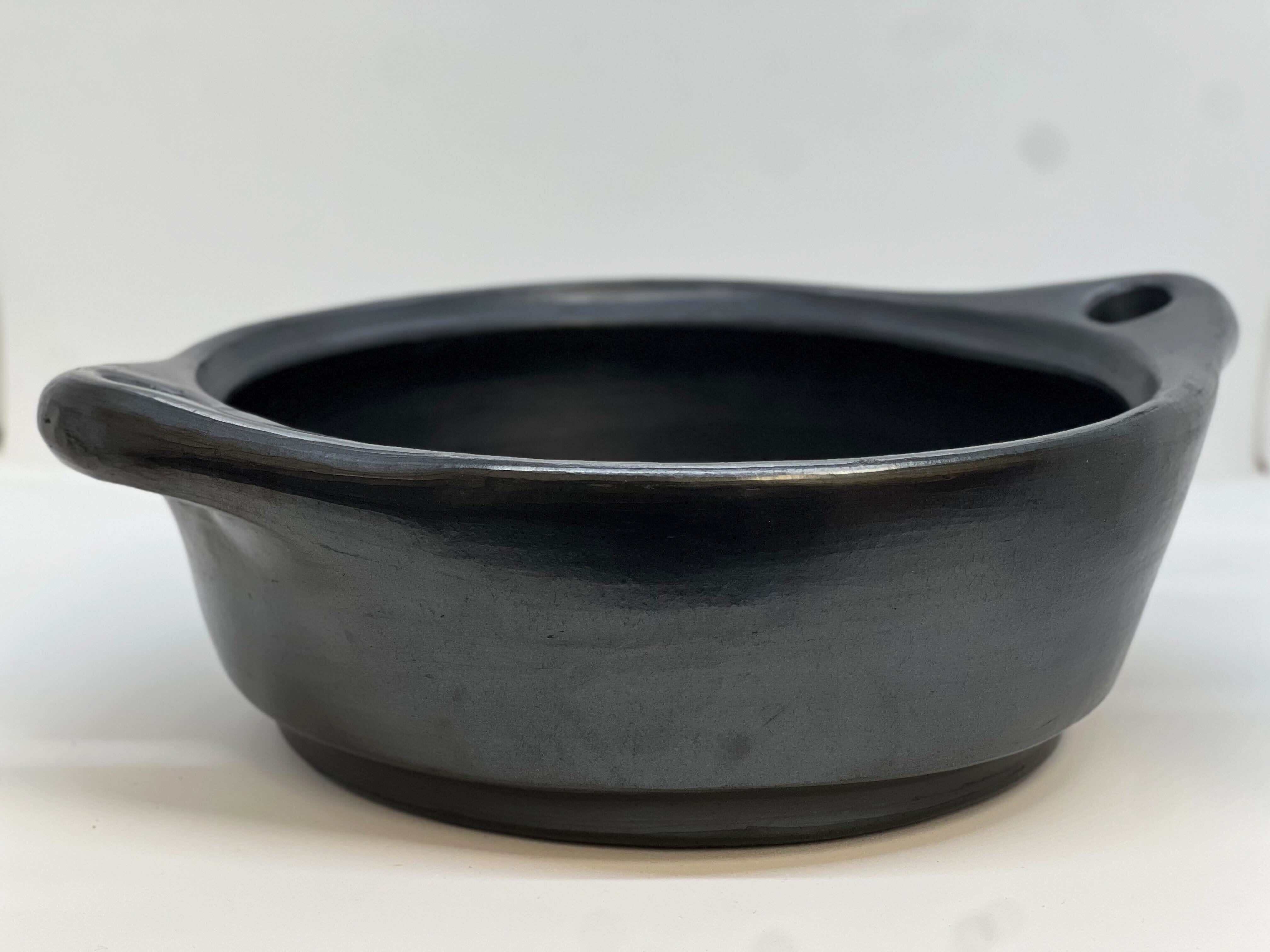 Chamba Cookware Authentic Chamba Casserole - Elegant, All-Natural Black Clay Casserole for Braising, Baking and Serving Paella, Stews and More- Stovetop & Oven Safe – Handmade in Colombia