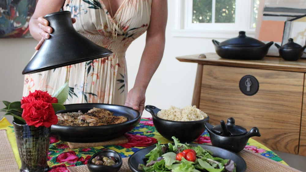 Chamba Cookware Authentic Chamba Tagine - Elegant, All-Natural Black Clay Pan for Braising, Baking and Serving Stews and More - Distinctive Shape Keeps Food Moist - Stovetop & Oven Safe – Handmade in Colombia