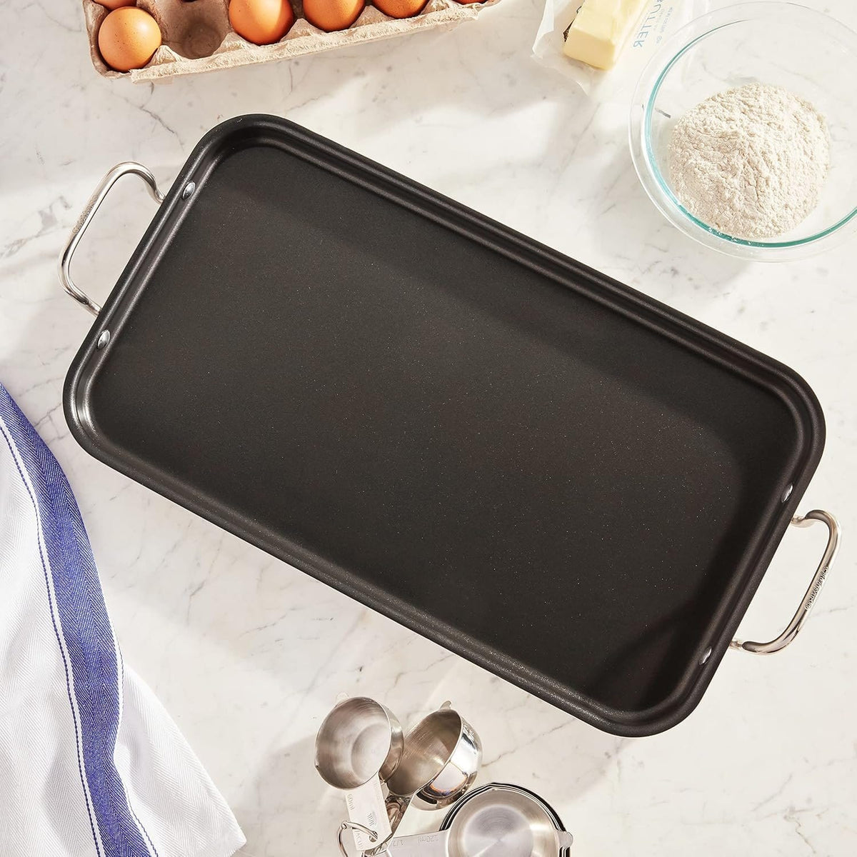 Cookware Cuisinart Multi-Clad Pro Tri-Ply Stainless NonStick Double Burner Griddle, 10" x 18"
