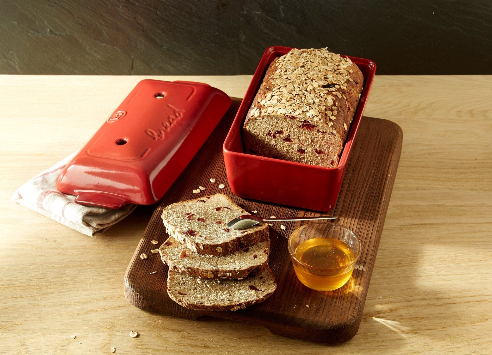 Bakeware Emile Henry Bread Loaf Baker, Burgundy