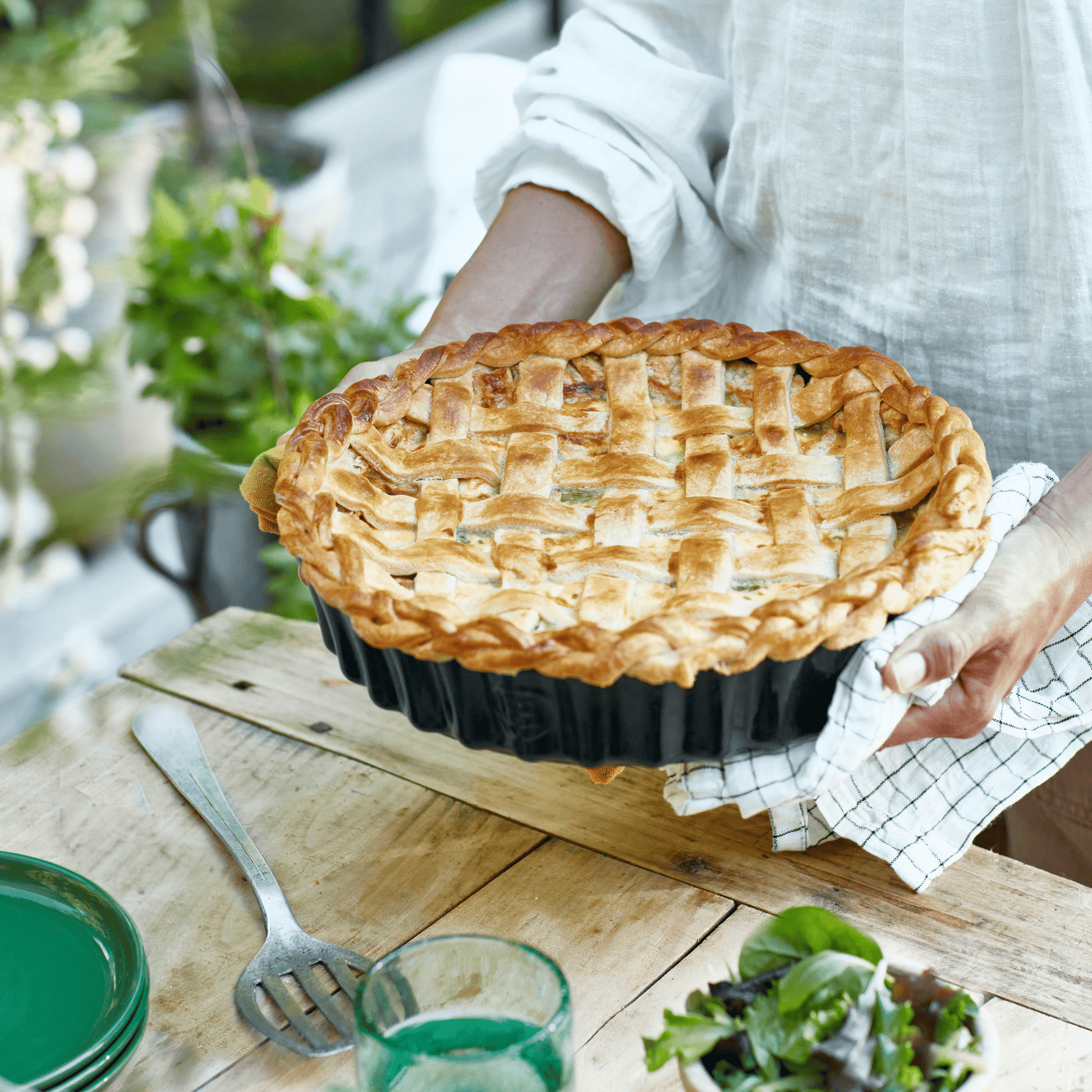 Bakeware Emile Henry Deep Tart Dish - Ocean