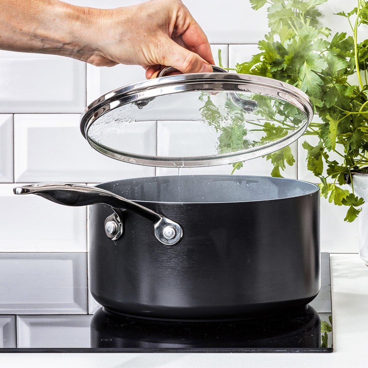 Cookware GreenPan Valencia Pro Non-Stick Covered Sauce Pan, 2 Quart