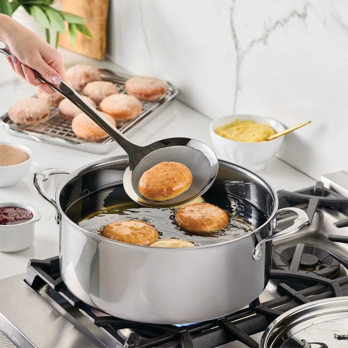 Cookware Hestan Nanobond Covered Rondeau, 9 Quart