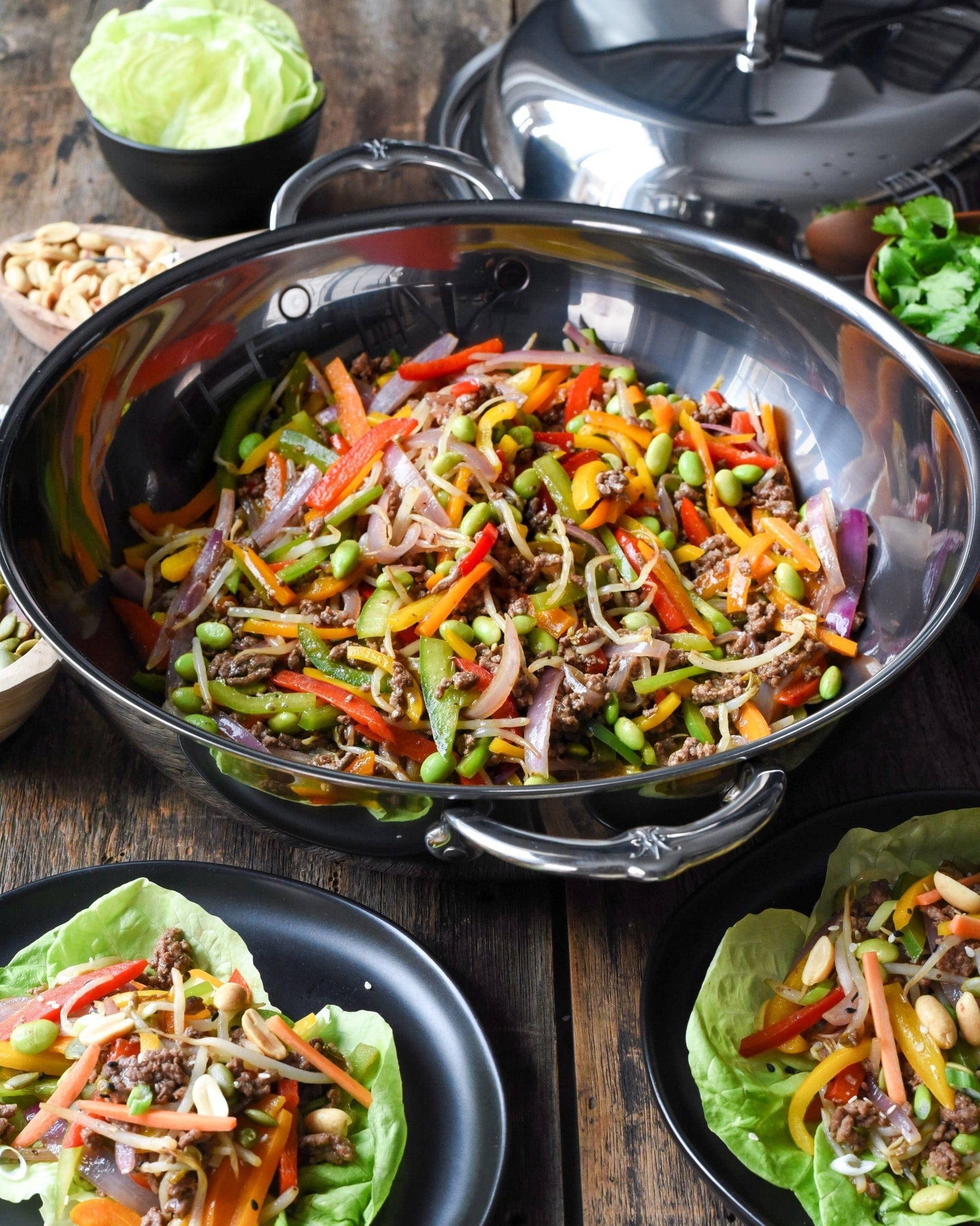 Cookware Hestan Nanobond Covered Wok 14"