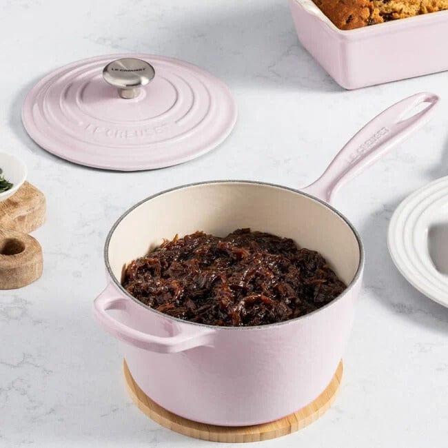 Cookware Le Creuset 1.75 Quart Sauce Pan - Multiple Colors