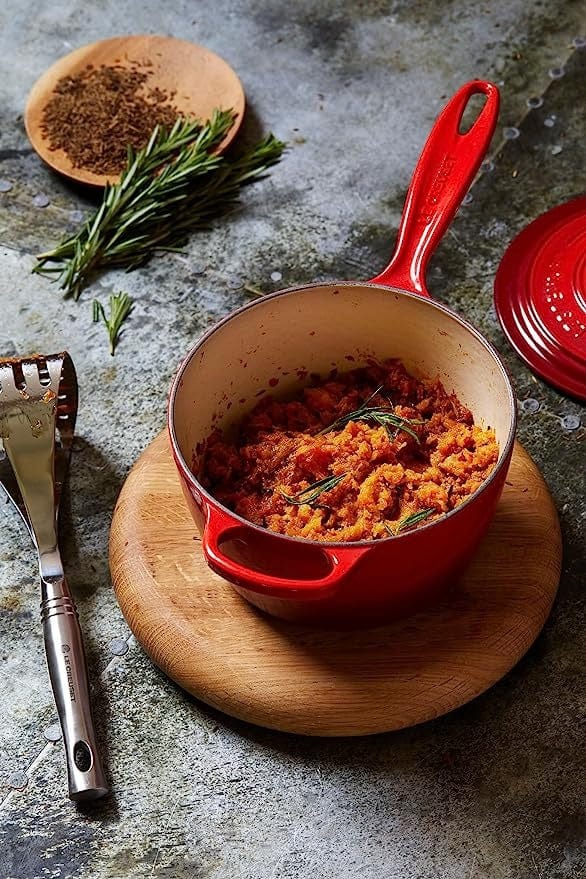 Cookware Le Creuset 2.25 Quart Sauce Pan - Multiple Colors