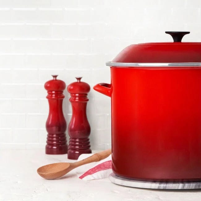 Table & Counter Accessories Le Creuset Classic Adjustable Salt Mill - Multiple Colors