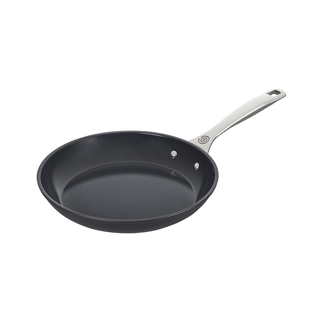 Cookware Le Creuset Essential Non-Stick Ceramic Fry Pan