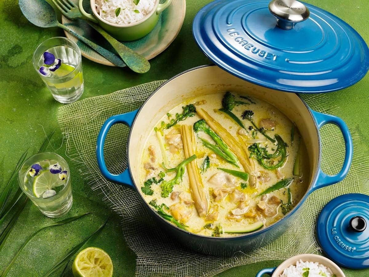 Cookware Le Creuset Round Dutch Oven - 9 Quart - Multiple Colors