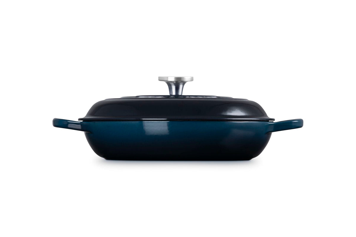 Cookware Le Creuset Signature Braiser, 3.5 Quart, Nuit