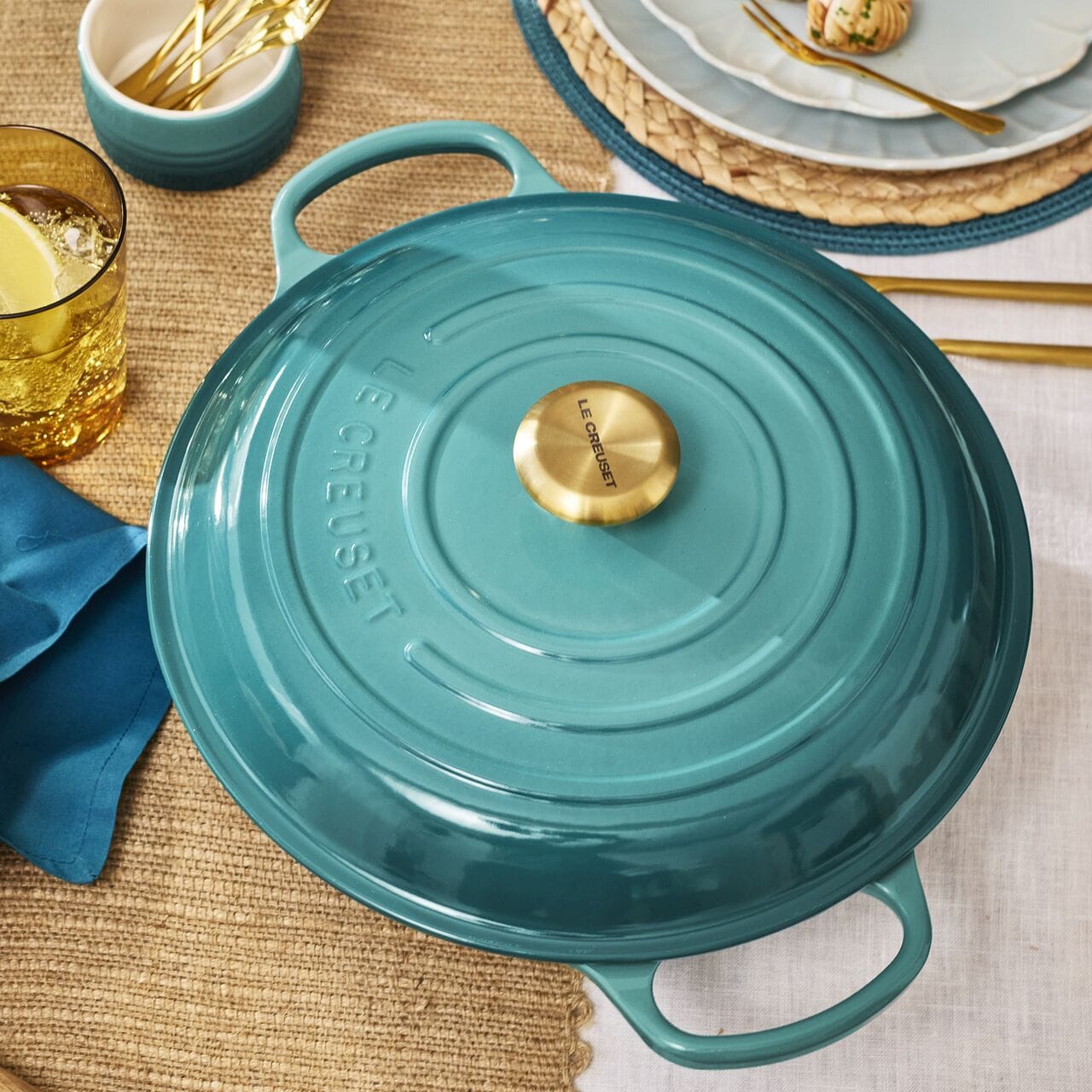 Cookware Le Creuset Signature Braiser - 3.5qt, Riviera