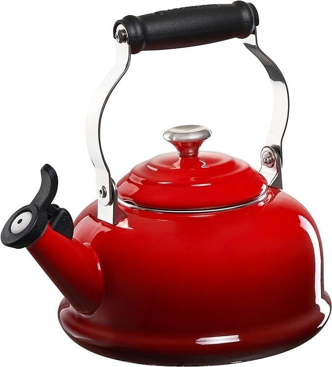 Coffee & Tea Le Creuset Whistling Kettle, 1.7 Qt. w/ Stainless Steel Knob