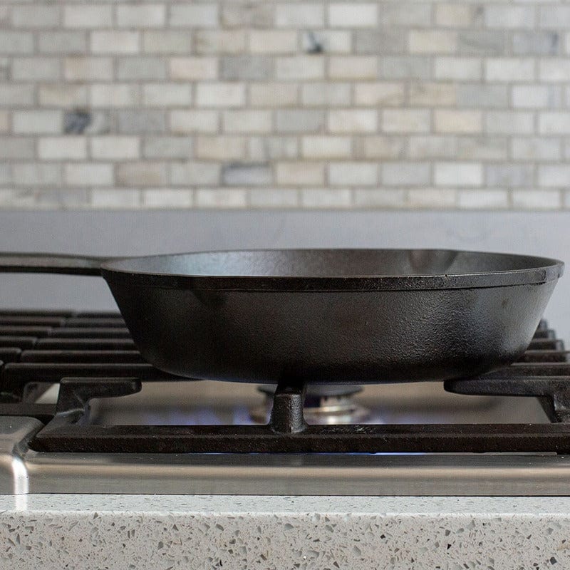 Cookware Lodge Classic Cast Iron Skillets - Multiple Sizes