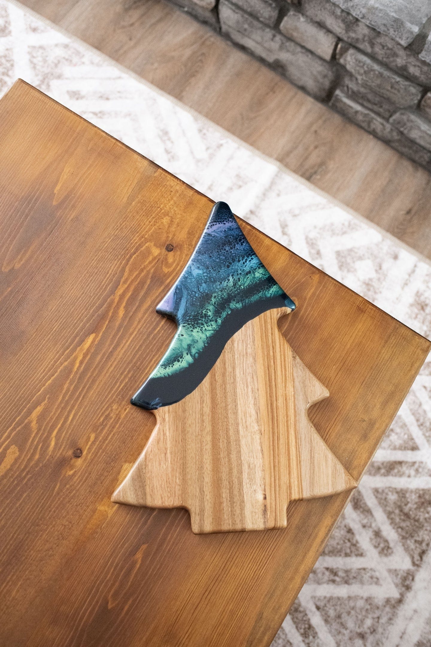 Tabletop Lynn & Liana Christmas Tree Board, Northern Lights - 16" x 11.25"