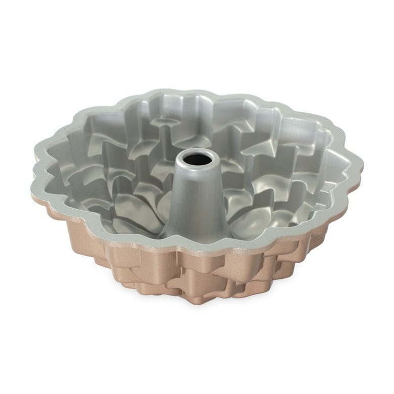 Bakeware Nordic Ware Blossom Bundt Pan