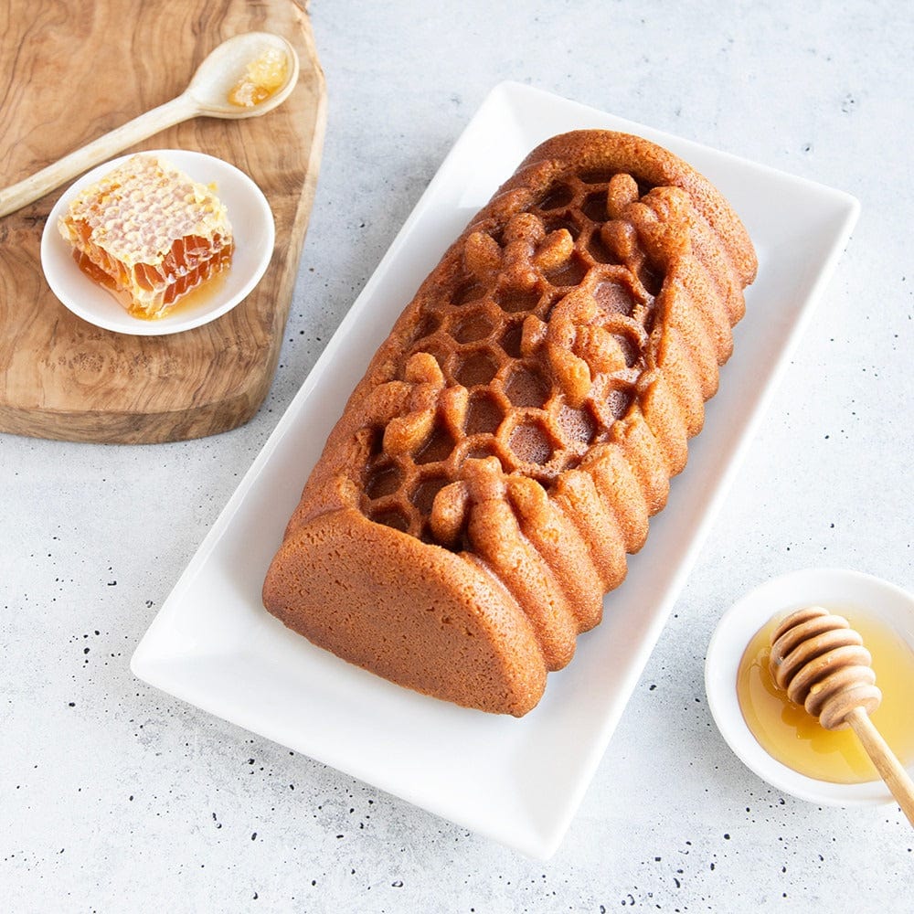Bakeware Nordic Ware Honey Hive Loaf Pan