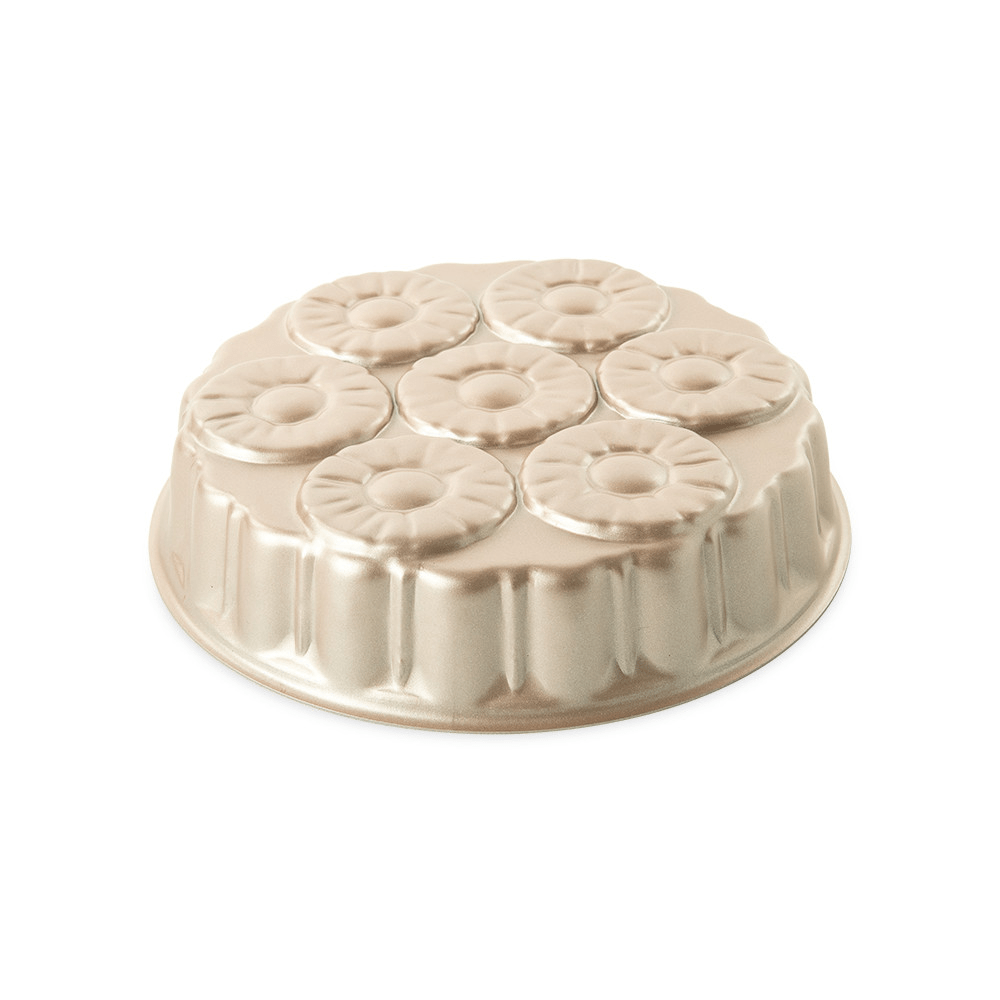 Bakeware Nordic Ware Pineapple Upside Down Cake Pan