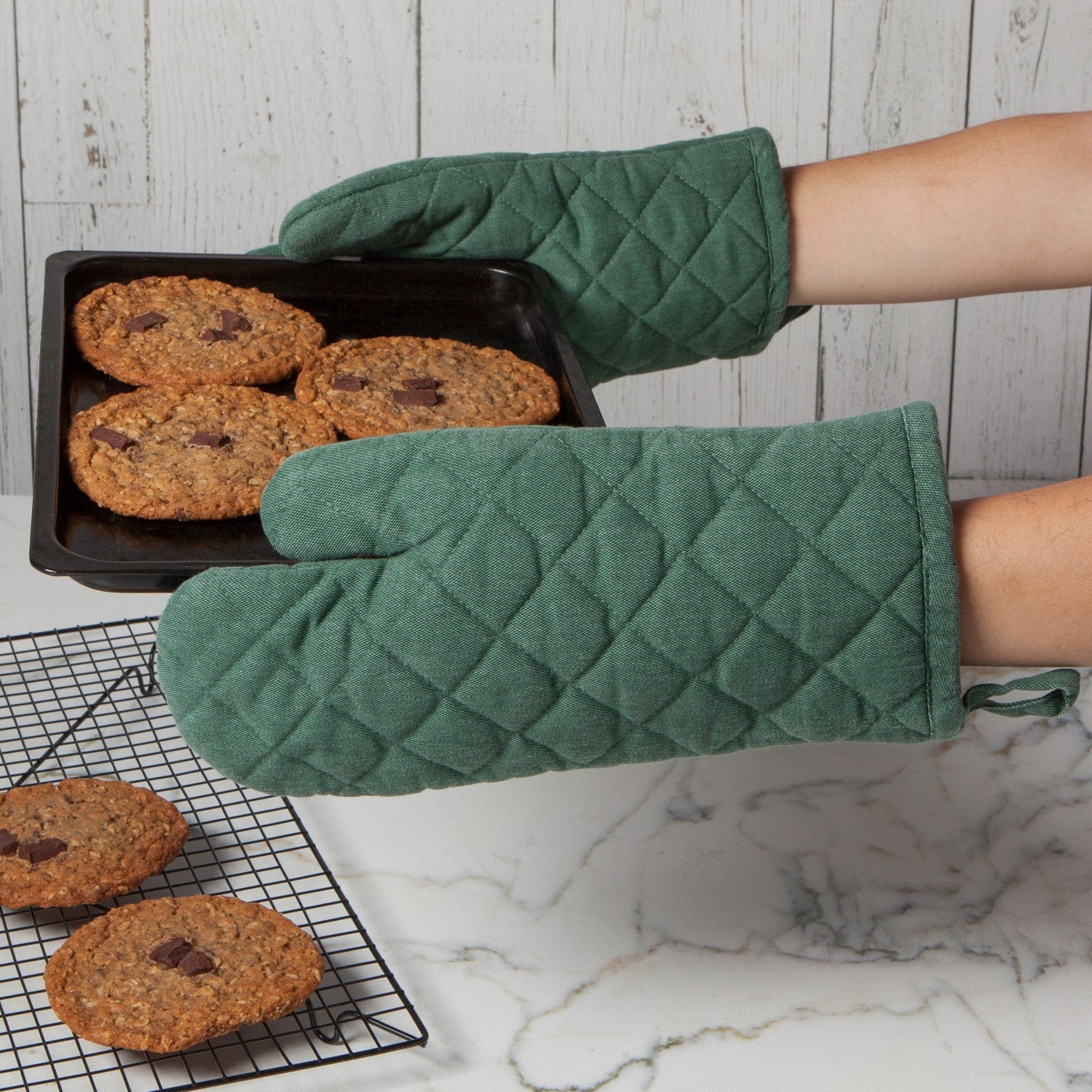Linen Now Designs Stonewash Oven Mitt - Multiple Colors