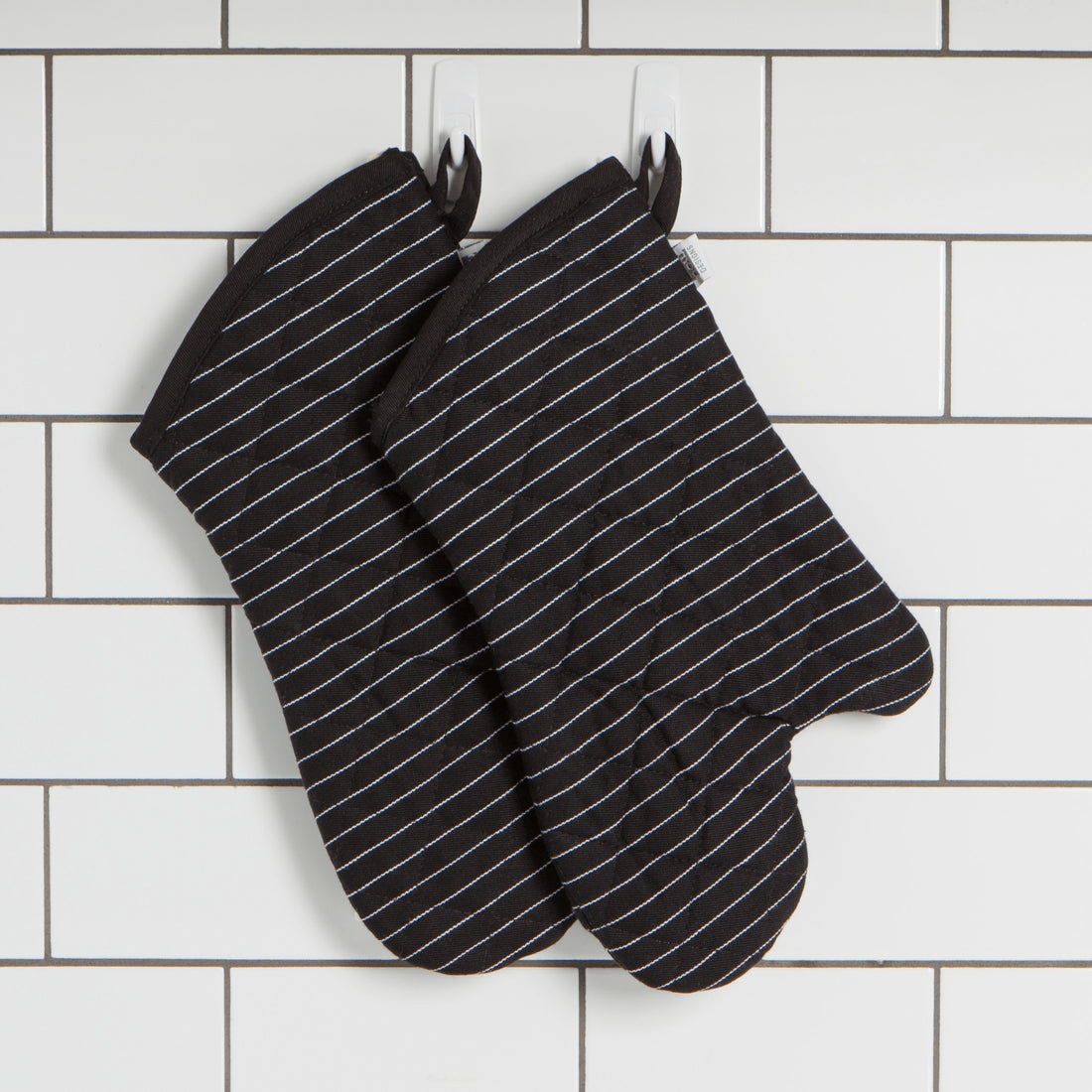 Linen Now Designs - Superior Black Pinstripe Oven Mitt