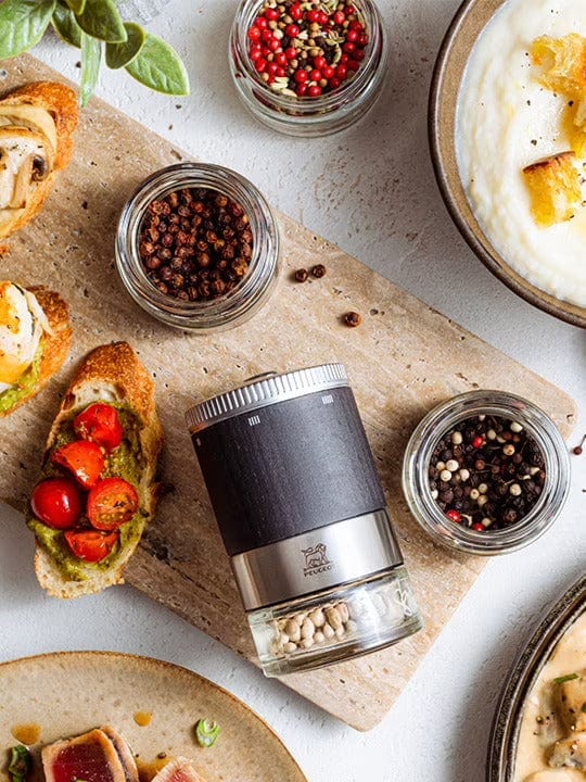 Table & Counter Accessories Peugeot MAESTRO Pepper Bar + 3 Pepper Varieties