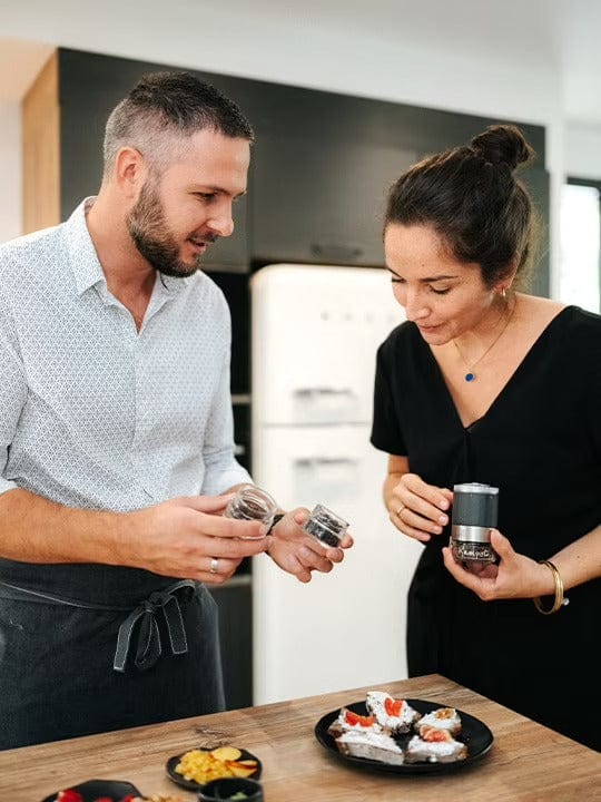 Table & Counter Accessories Peugeot MAESTRO Pepper Bar + 3 Pepper Varieties