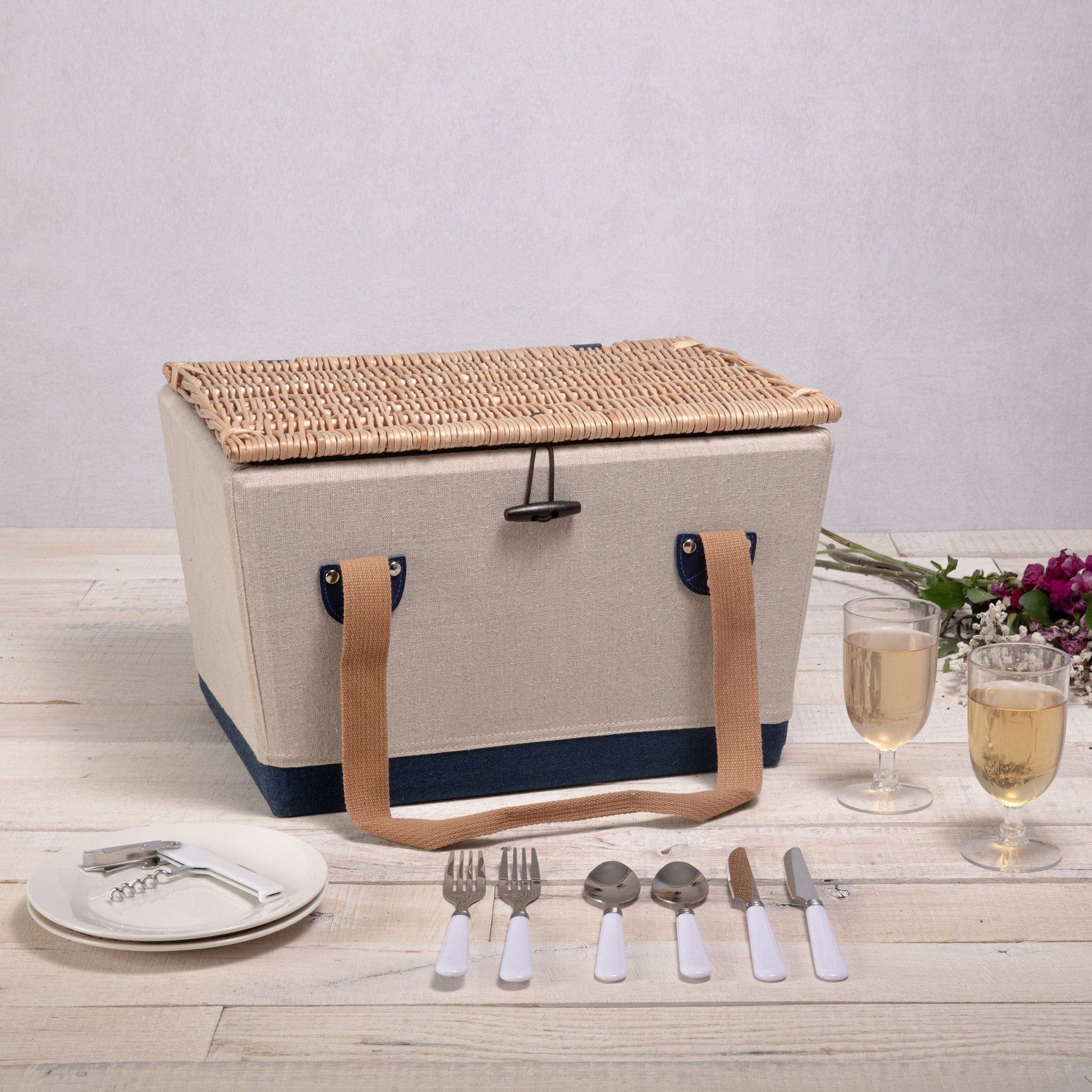Outdoor, Travel & Storage Picnic Time Boardwalk Service-for-Two Picnic Basket