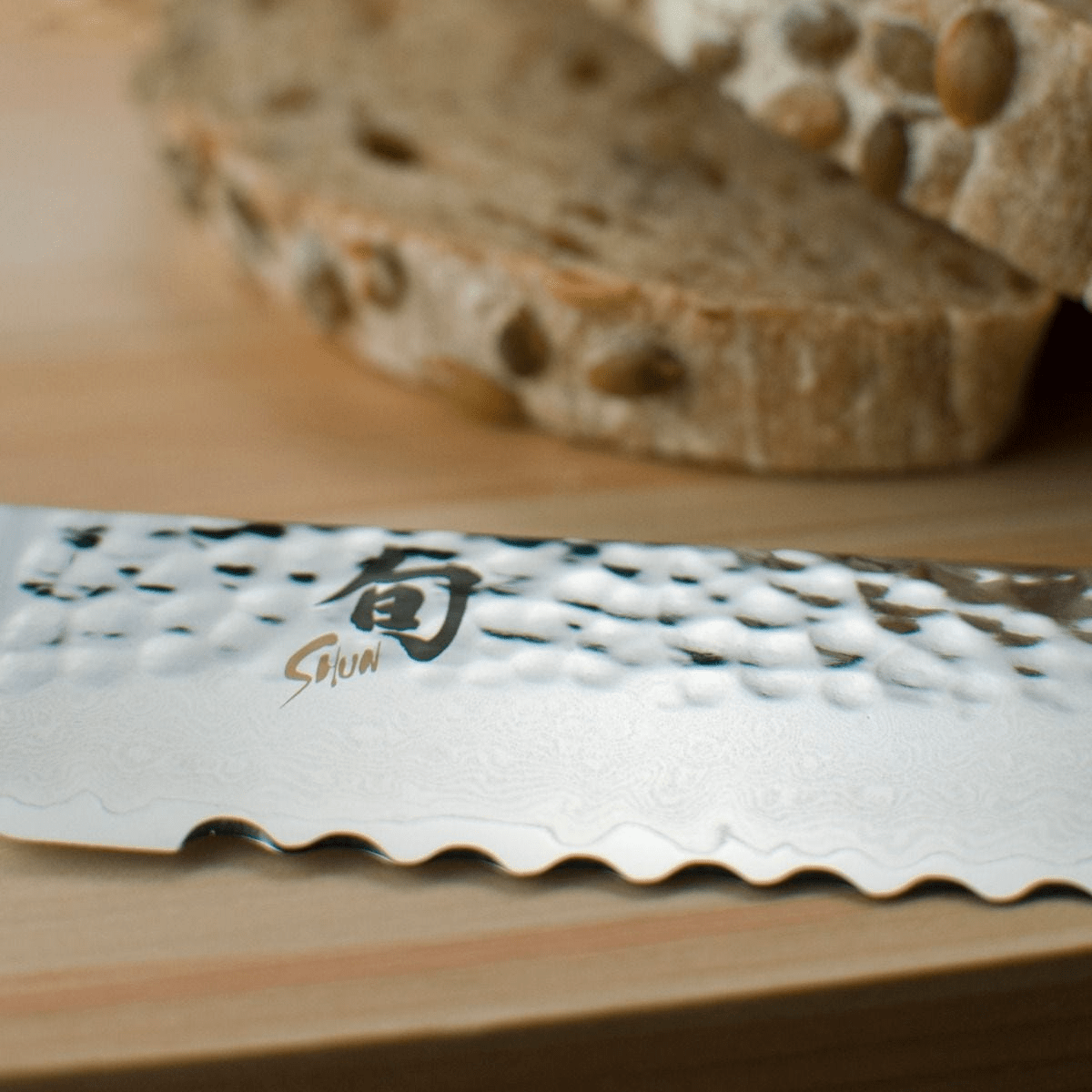 Cutlery Shun Premier Bread Knife, 9"