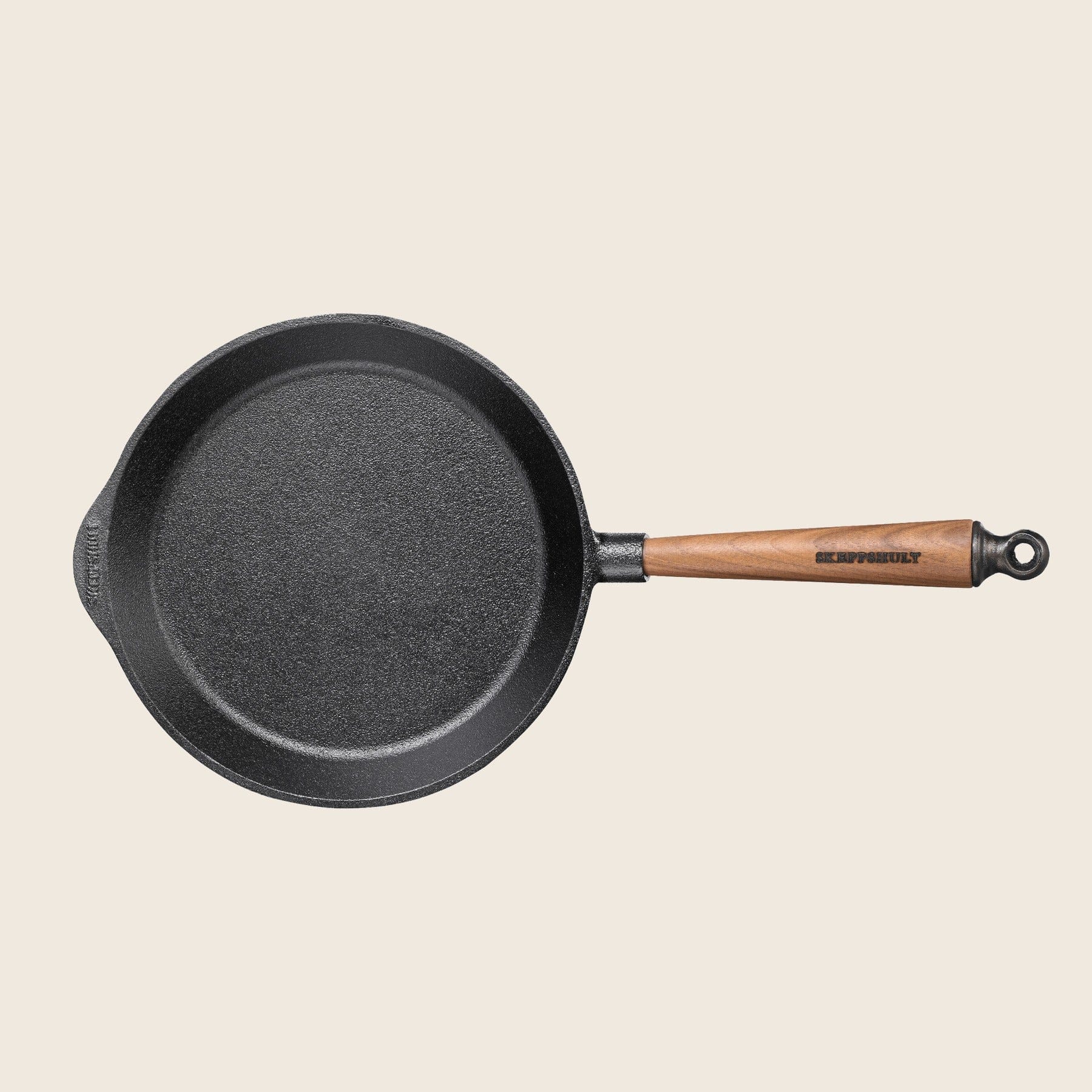 Cookware Skeppshult Cast Iron Skillet with Walnut Handle, 9.5"