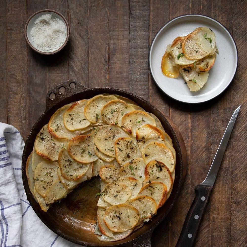 Cookware Smithey Ironware 10" Cast Iron Skillet - Polished Frying Pan with Curved Sides - Made in USA