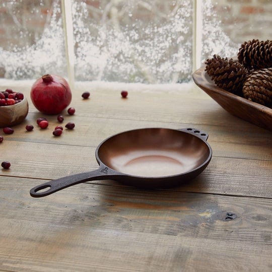 Cookware Smithey Ironware 8" Cast Iron Skillet - Polished Frying Pan with Curved Sides - Made in USA