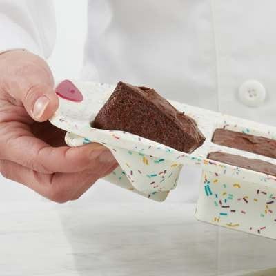 Bakeware Structure Silicone Brownie Pan 12 count, Confetti