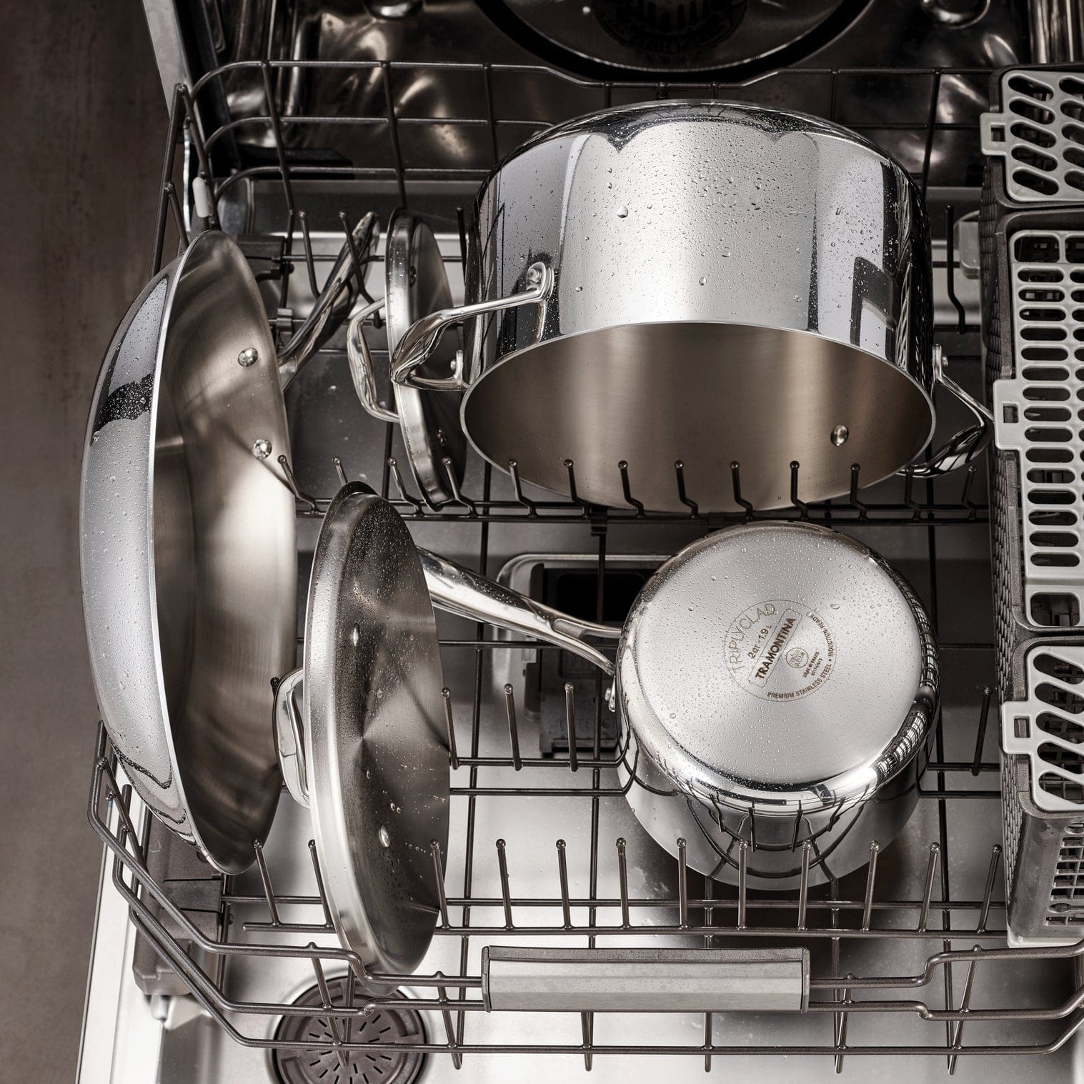 Cookware Tramontina Signature Tri-Ply Clad Stainless Steel Cookware Set - 8 Piece