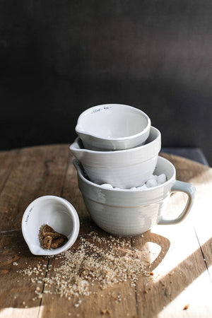 Stoneware Measuring Cups (Set of 4)