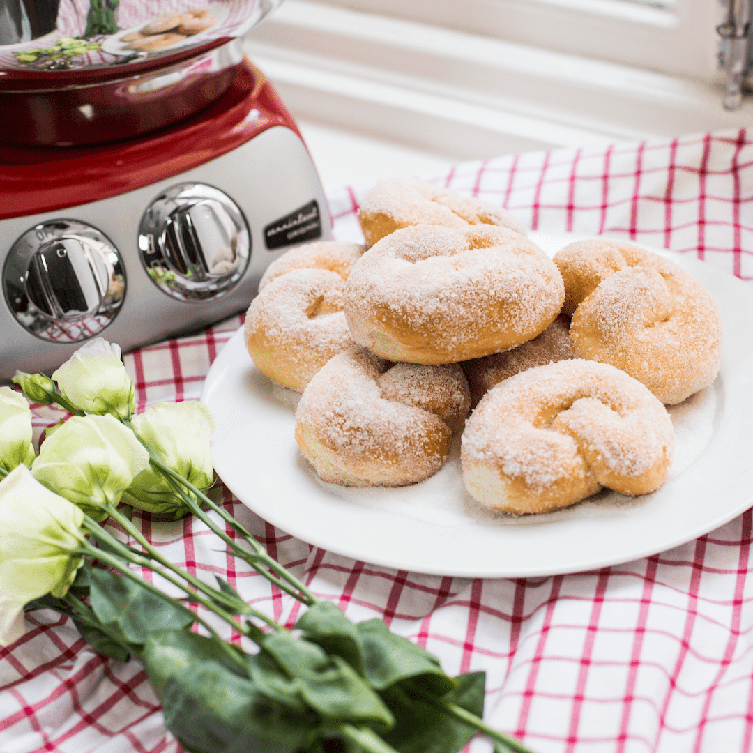 Electrical Appliances Ankarsrum Premium Stand Mixer, 600 Watt Original Assistent Ranked #1 for Performance, Made in Sweden Since 1940--Various Colors