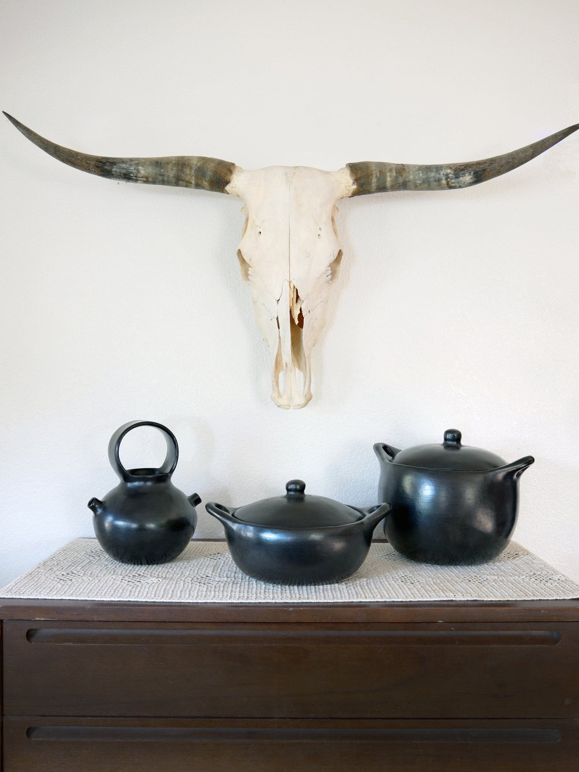 Chamba Cookware Authentic Chamba Casserole - Elegant, All-Natural Black Clay Casserole for Braising, Baking and Serving Paella, Stews and More- Stovetop & Oven Safe – Handmade in Colombia