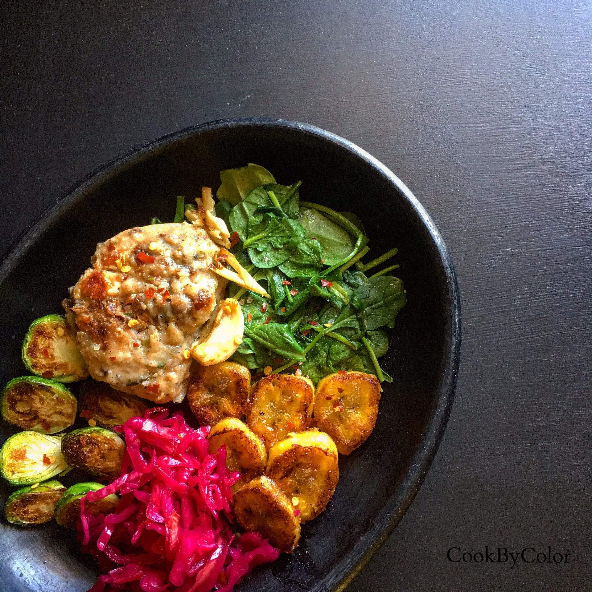 Chamba Cookware Authentic Oval Chamba Pasta Dish - Elegant, All-Natural X-Large Black Clay Bowl for Serving Pasta, Salads and More or as a Fruitbowl - Handmade in Colombia