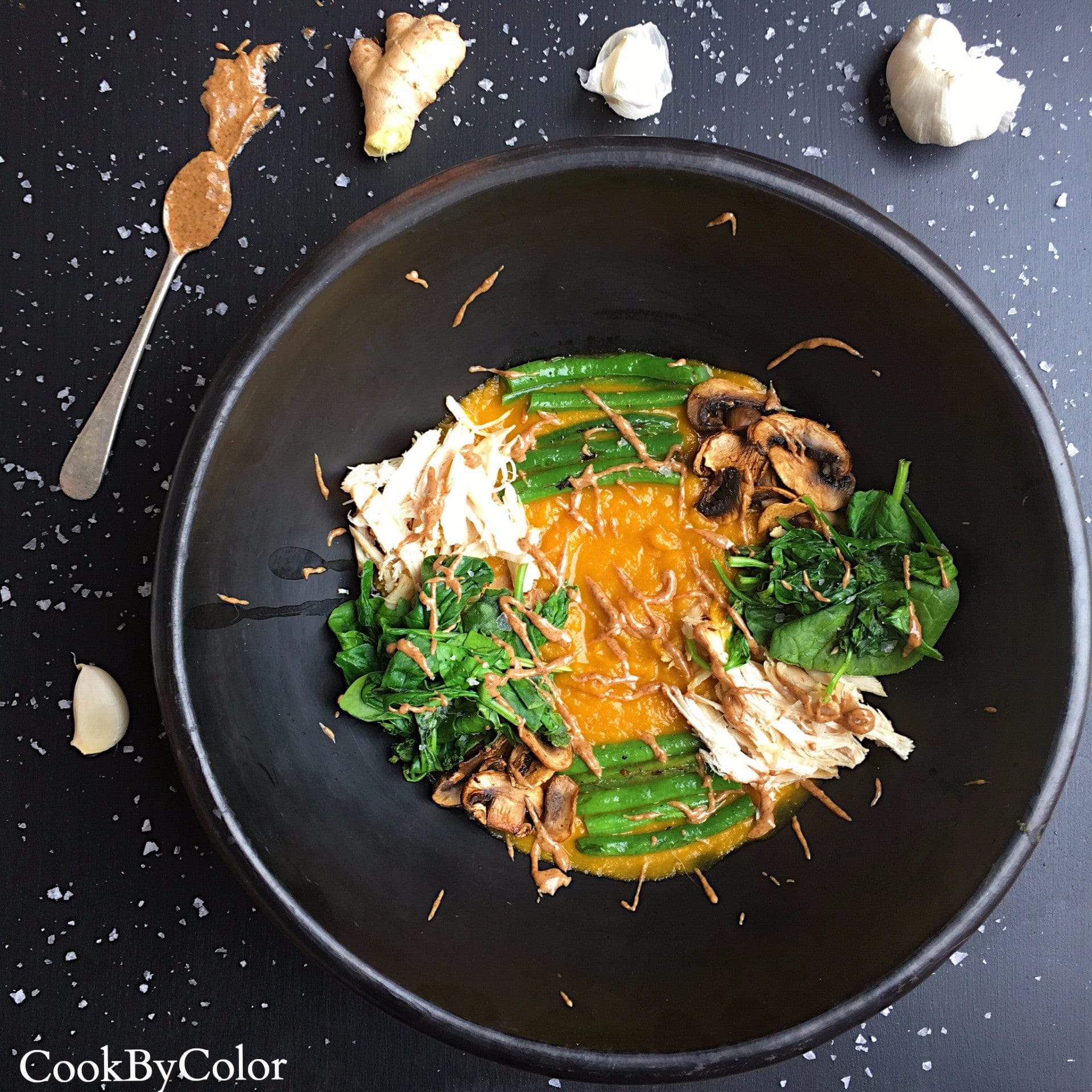 Chamba Cookware Authentic Chamba X-Large Pasta Bowl - Elegant, All-Natural Black Clay Dish for Serving Pasta, Salads and More or as a Fruitbowl - Handmade in Colombia