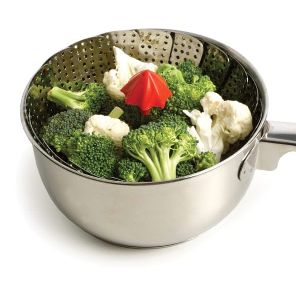 Cookware Steamin' In The Rain Vegetable Steamer
