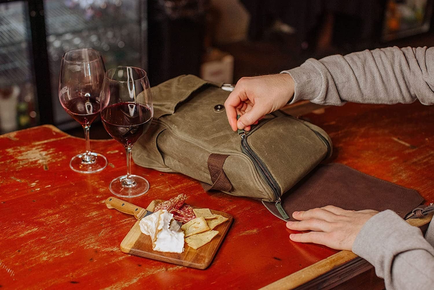 Insulated Wine & Cheese Cooler Bag 2 Bottle – Toque Blanche
