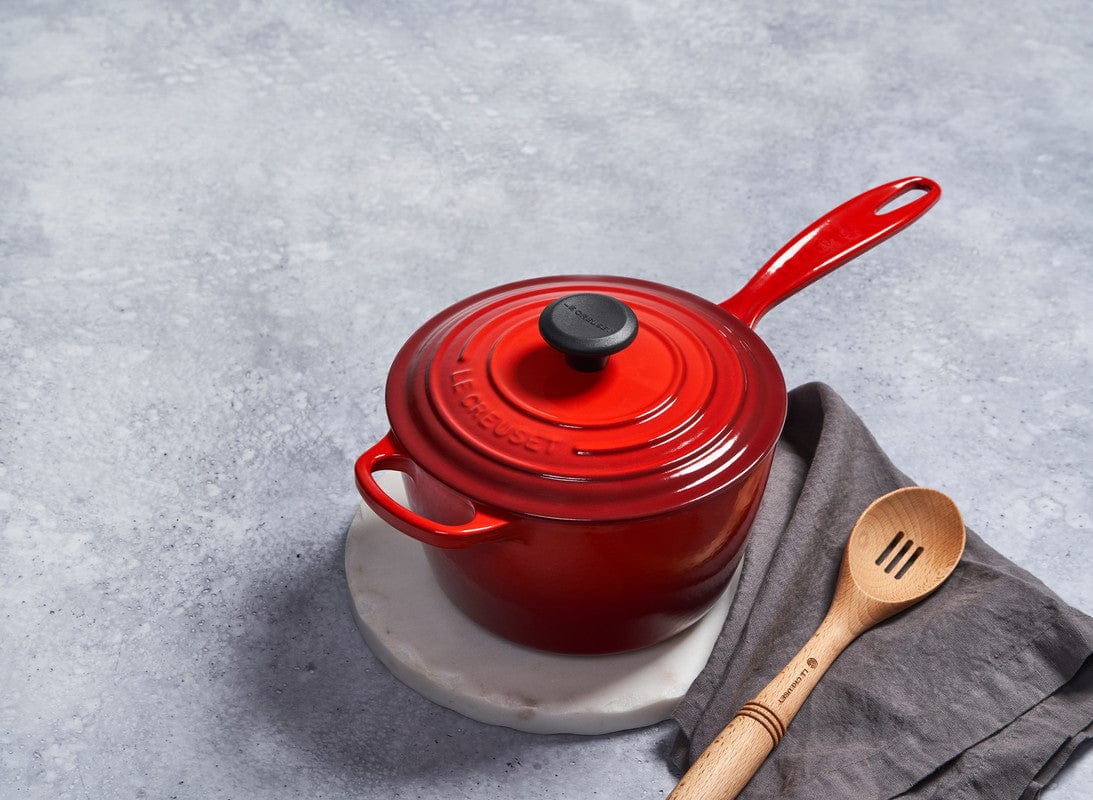 Cookware Le Creuset 2.25 Quart Sauce Pan - Multiple Colors