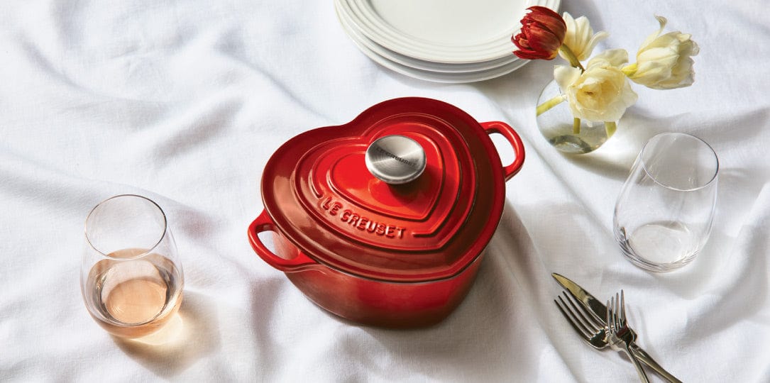 Cookware Le Creuset Heart Cocotte, 2 Qt.
