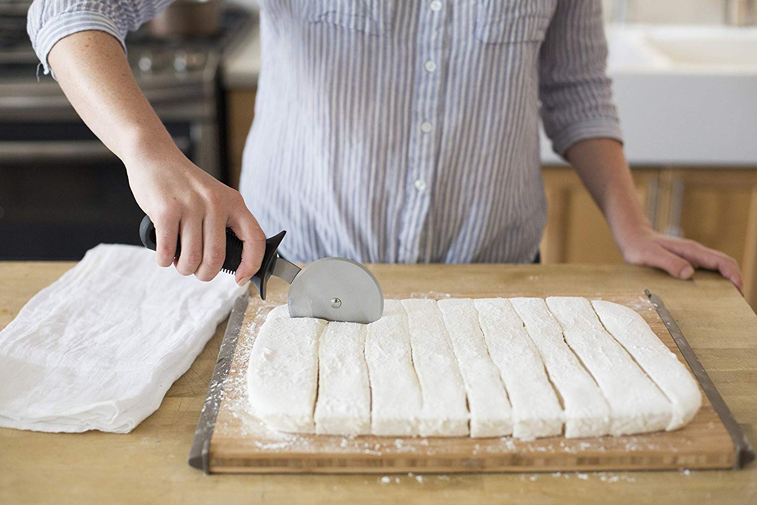 Tools & Accessories Oxo Stainless Steel Pizza Wheel